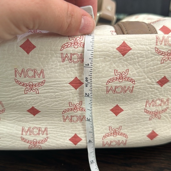 MCM tote - Picture 13 of 15